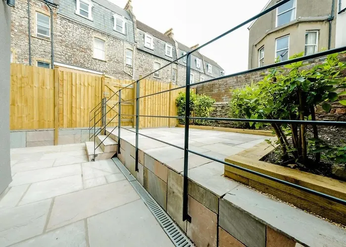 Apartment Grange Road Two Bedroom Flat *