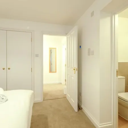 Grange Road Two Bedroom Flat