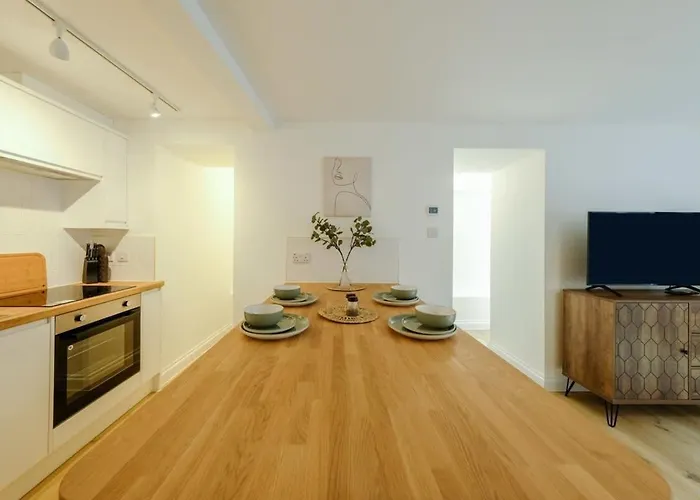 Apartamento Grange Road Two Bedroom Flat *